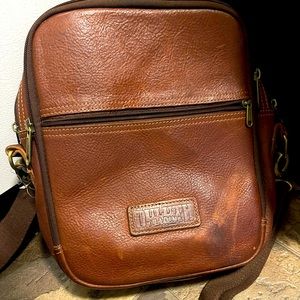 Duluth trading co leather bag no longer sold